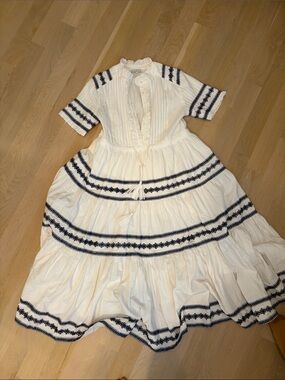 Ivy City Co White Midi Dress with Navy Embroidery